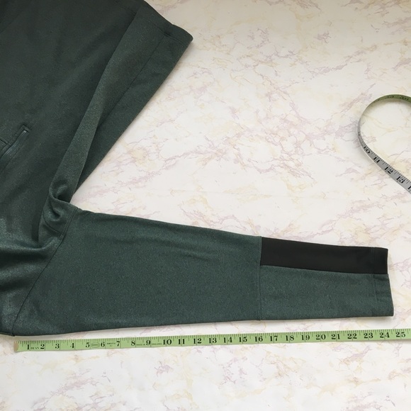 The North Face Men’s Gordon Lyon 1/4 Zip Fleece - Picture 6 of 8